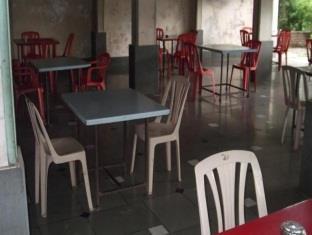 Hotel Indrayani Alandi エクステリア 写真